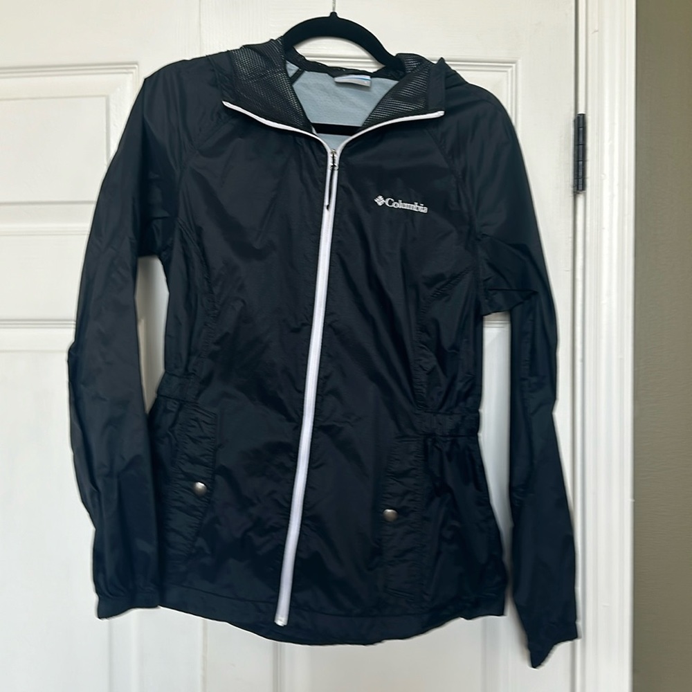 Ladies Columbia Rain coat Size S